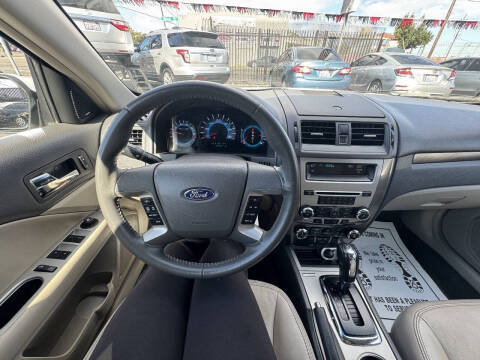 2012 Ford Fusion SEL