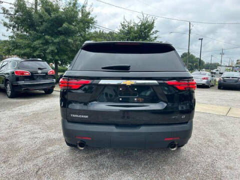 2022 Chevrolet Traverse LT Cloth