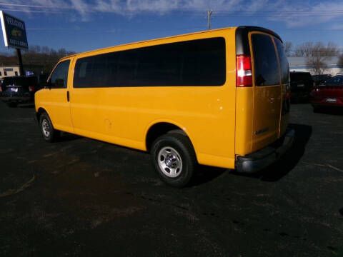 2017 Chevrolet Express LT 3500