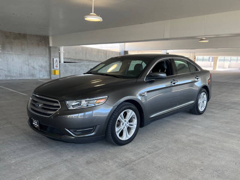 2018 Ford Taurus SEL