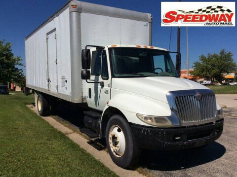 2004 International DuraStar 4300 for sale at SPEEDWAY AUTO MALL INC in Machesney Park IL