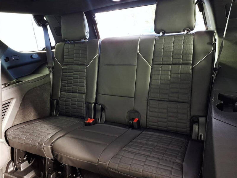 2023 Cadillac Escalade Sport Platinum