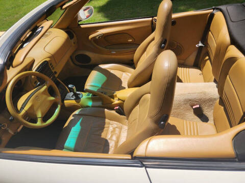 2001 Porsche 911 Carrera