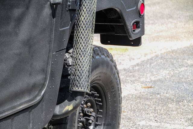 2014 AM General Hummer