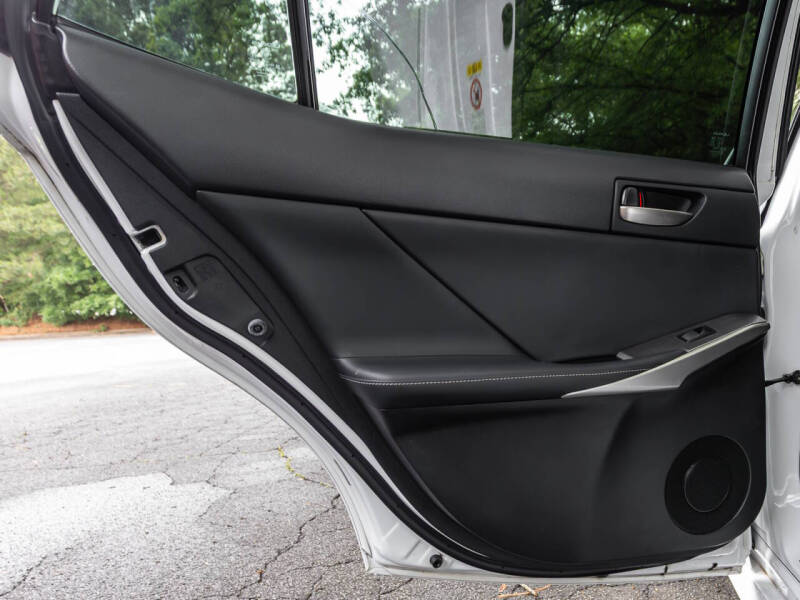 2018 Lexus IS 300