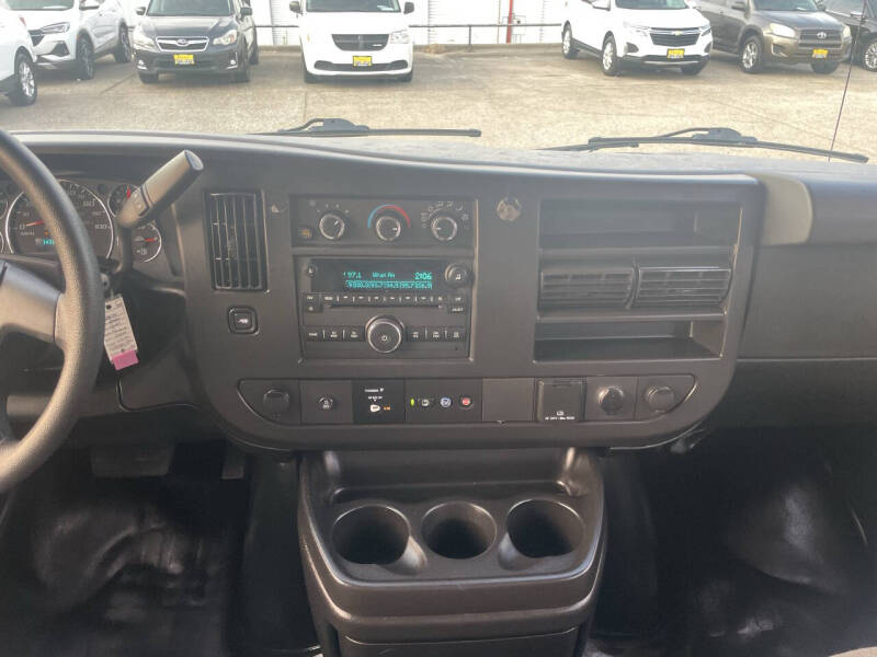 2020 GMC Savana 2500