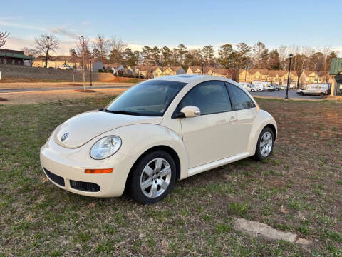 2007 Volkswagen New Beetle for sale at A & A AUTOLAND in Woodstock GA