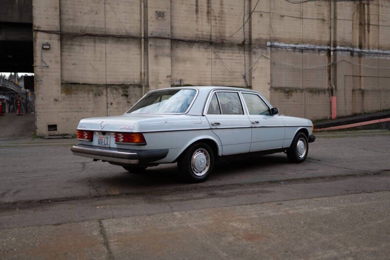 1978 Mercedes-Benz 240-Class