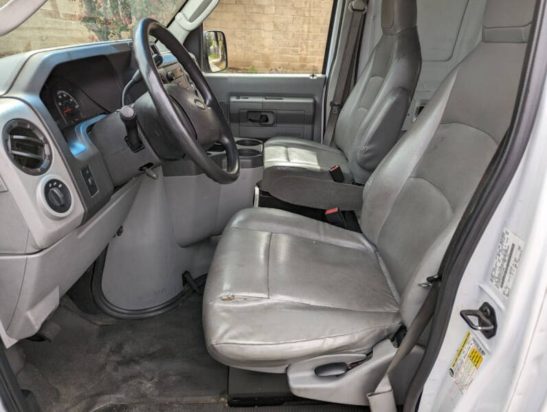 2014 Ford E-Series E-150