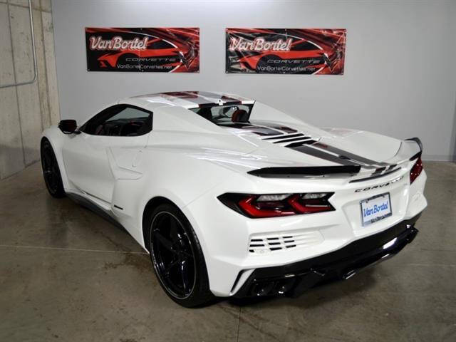 2025 Chevrolet Corvette E-Ray