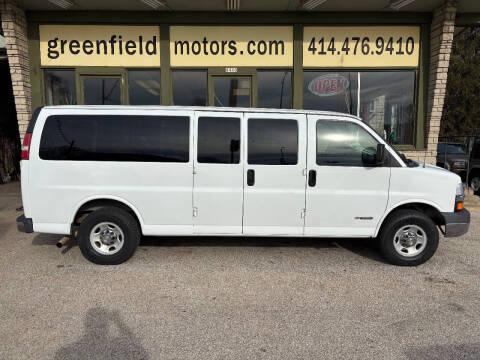 2003 Chevrolet Express 3500 LS