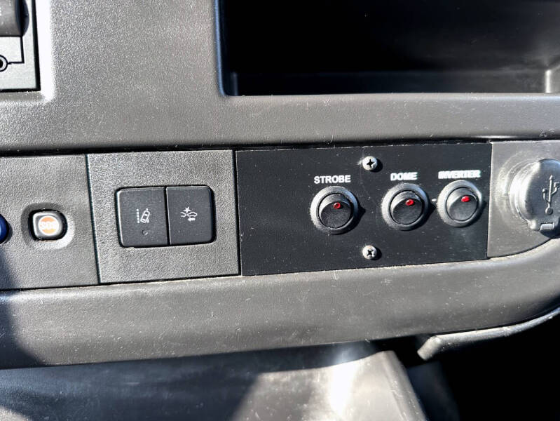2019 Chevrolet Express 2500