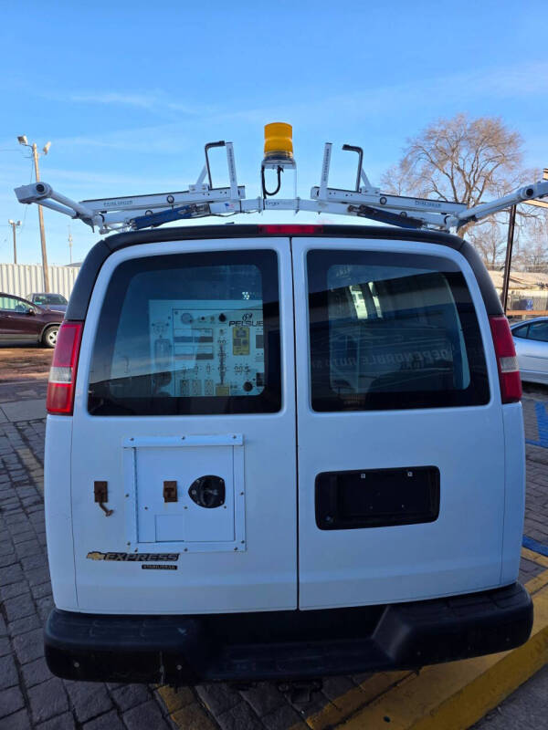 2014 Chevrolet Express 2500