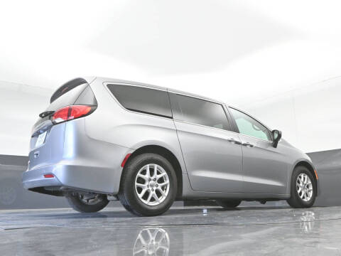 2017 Chrysler Pacifica LX