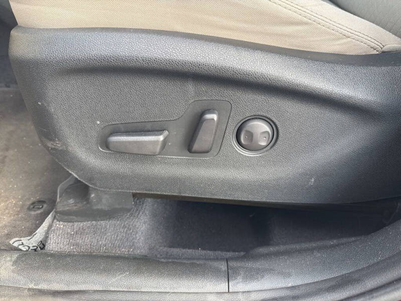 2020 Kia Sorento S V6