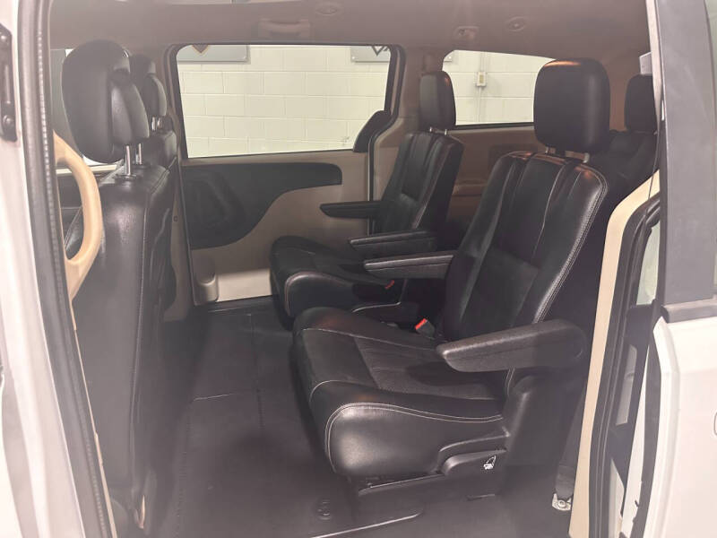 2014 Dodge Grand Caravan SXT