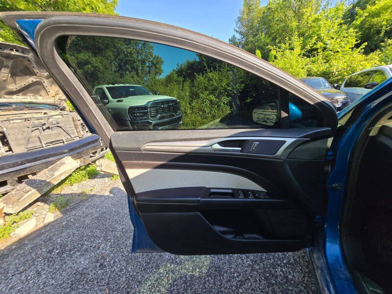 2019 Ford Fusion SE