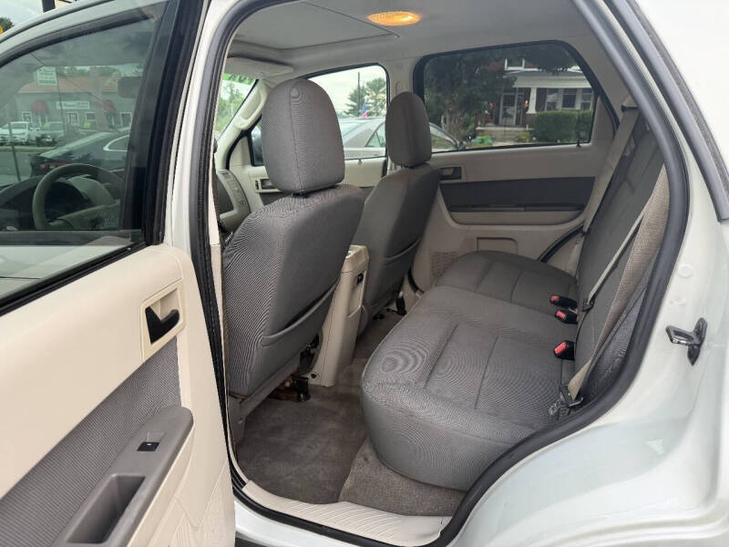2009 Ford Escape XLT