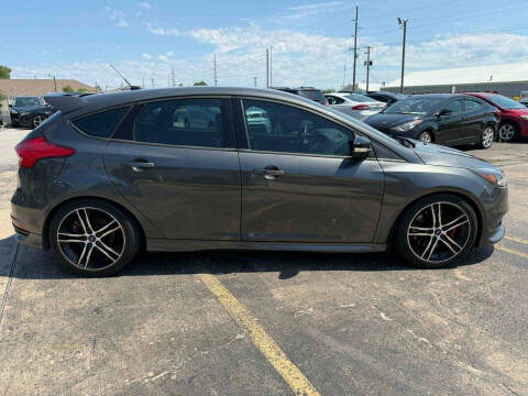2016 Ford Focus ST