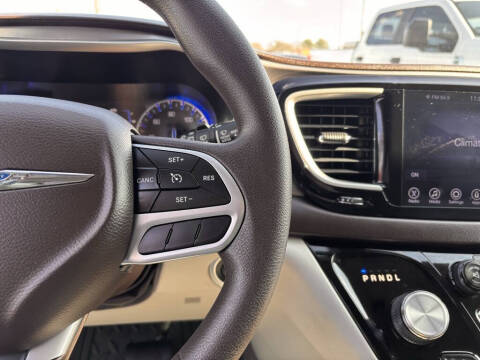 2017 Chrysler Pacifica Touring