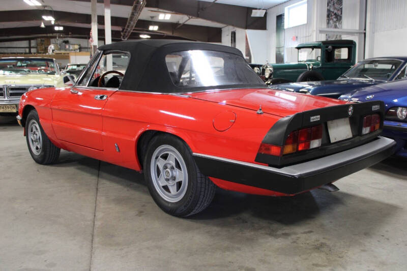 1985 Alfa Romeo Spider Veloce