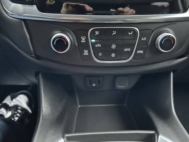 2018 Chevrolet Traverse LS