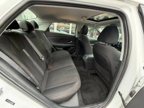 2022 Hyundai Elantra