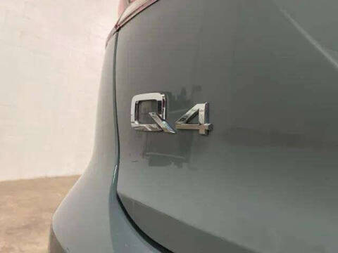2024 Audi Q4 e-tron quattro Premium 55