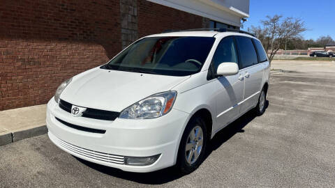 2005 Toyota Sienna for sale at El Camino Auto Sales in Gainesville GA