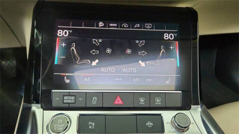 2022 Audi e-tron quattro Premium