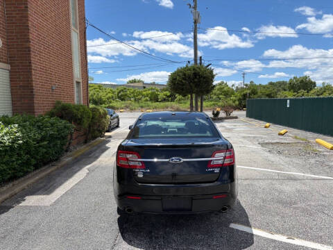 2014 Ford Taurus Limited