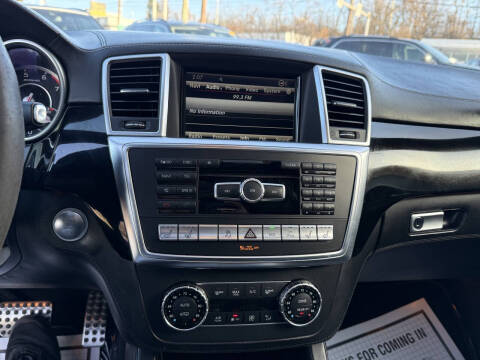 2016 Mercedes-Benz GL-Class AMG GL 63