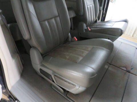 2008 Chrysler Town and Country Touring