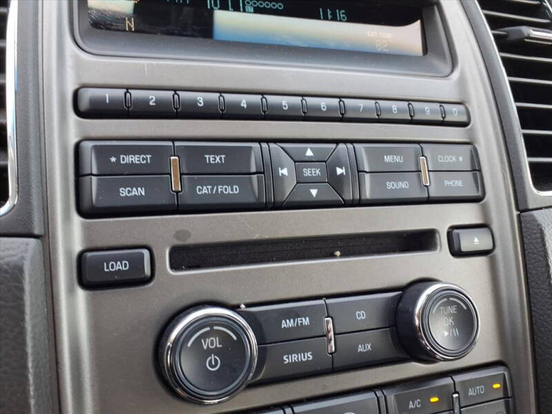 2010 Ford Taurus SEL