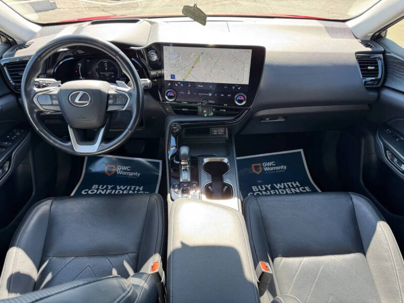 2024 Lexus NX 450h+