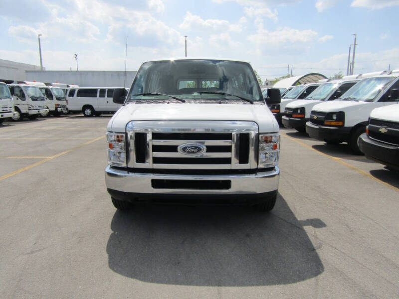 2012 Ford E-Series E-350 SD XLT