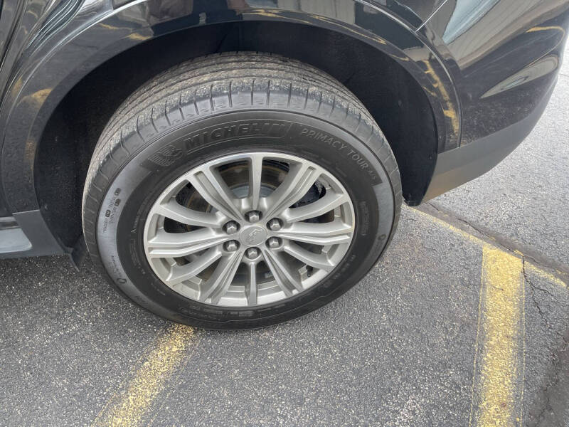 2017 Cadillac XT5 Luxury