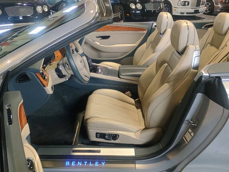 2020 Bentley Continental 25