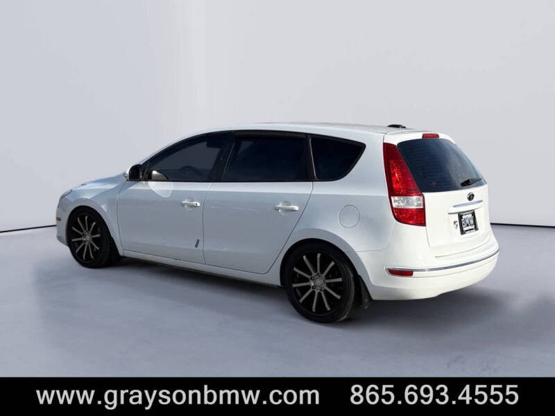 2011 Hyundai Elantra Touring GLS