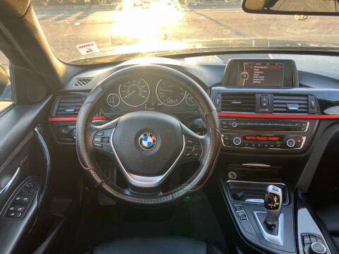 2013 BMW 3 Series 328i