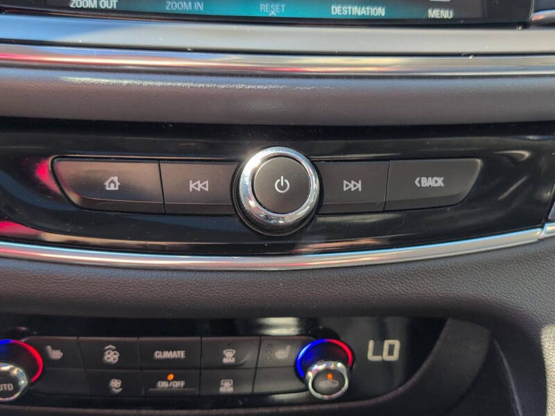 2018 Buick Enclave Essence