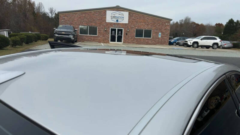 2012 Hyundai Genesis