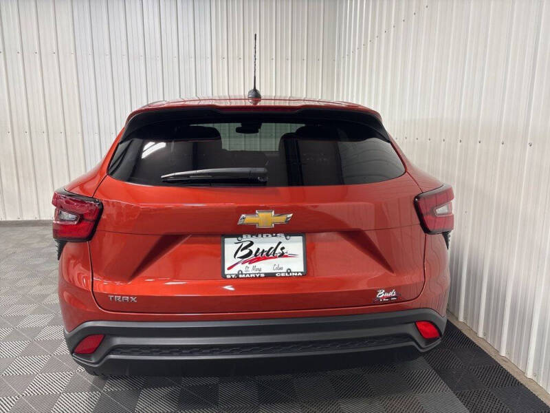 2024 Chevrolet Trax LS