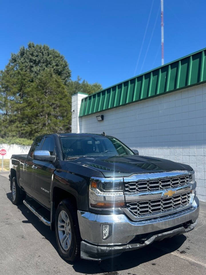 2017 Chevrolet Silverado 1500 LT 4x4 4dr Double Cab 6.5 ft. SB's photo