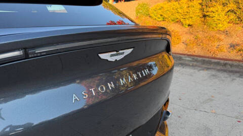 2022 Aston Martin DBX