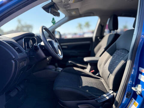 2021 Mitsubishi Outlander Sport S