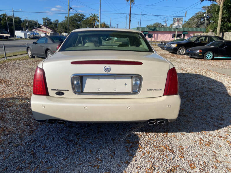 2002 Cadillac DeVille