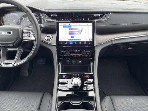 2025 Jeep Grand Cherokee L Overland