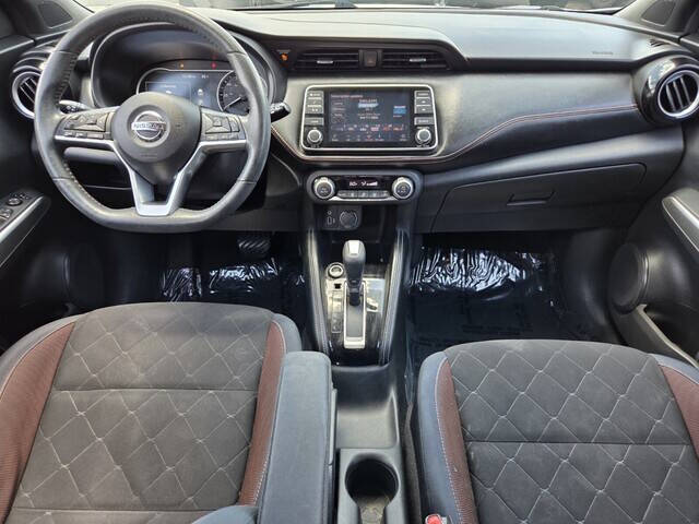 2018 Nissan Kicks SR