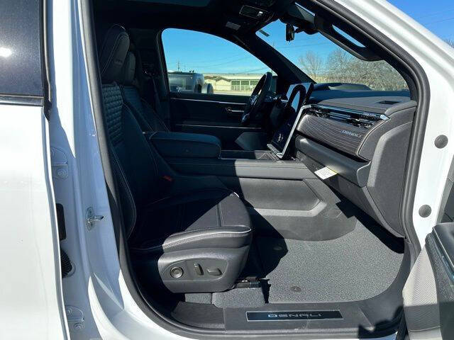 2025 GMC Sierra EV Denali